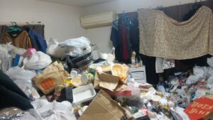 ゴミ屋敷片付け｜高知県安芸市2DKアパートＮ.Ｒ様の作業事例