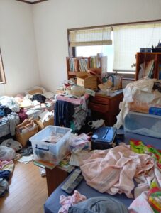 ゴミ屋敷片付け｜鳥取県三朝町2K戸建て（一軒家）Ｙ.Ｍ様の作業事例