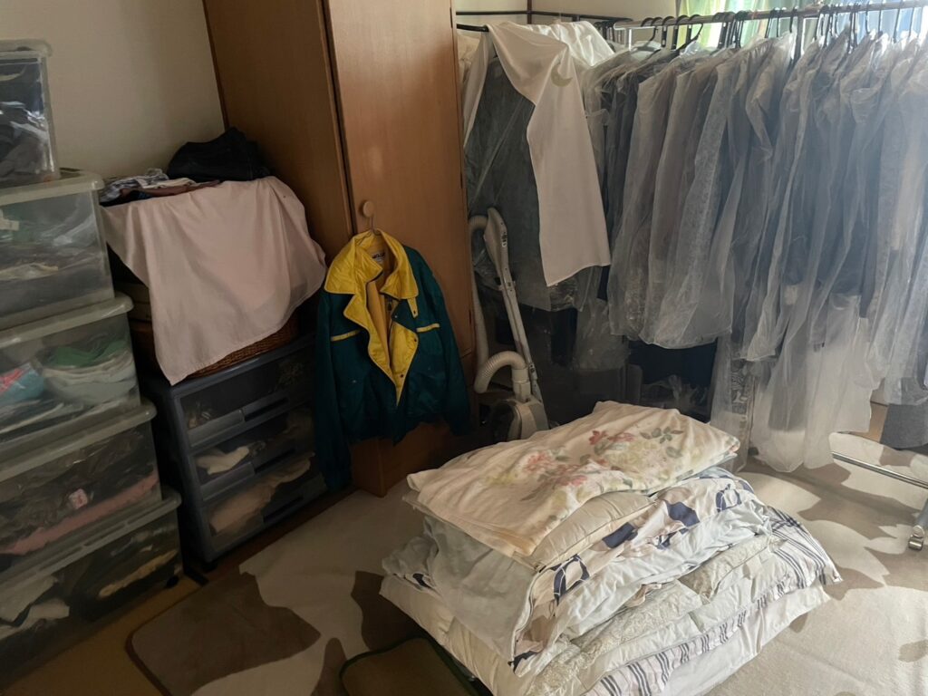 鹿児島県南九州市2LDKマンションY様のゴミ屋敷片付け事例 Before