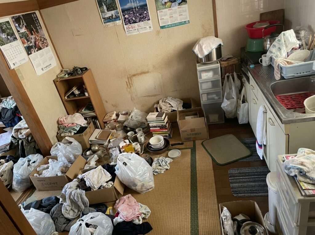 鹿児島県さつま町3LDK戸建てM様のゴミ屋敷片付け事例 Before