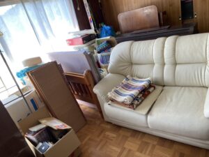 沖縄県浦添市2LDK戸建てO様のゴミ屋敷片付け事例