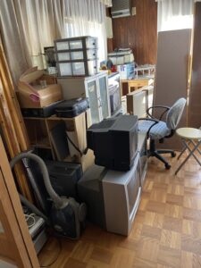 沖縄県糸満市2LDKマンションN様のゴミ屋敷片付け事例