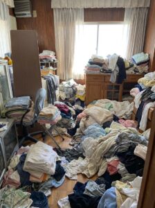 沖縄県沖縄市4LDK戸建てF様のゴミ屋敷片付け事例