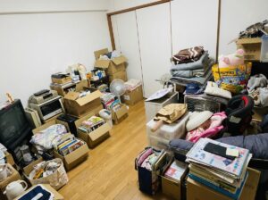 沖縄県宮古島市2LDKアパートW様のゴミ屋敷片付け事例