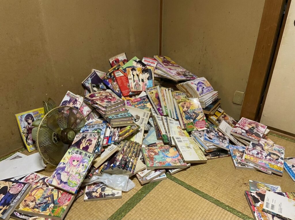 沖縄県東村4LDK戸建てY様のゴミ屋敷片付け事例 Before