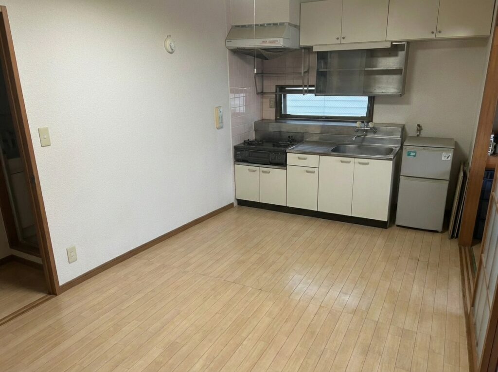 沖縄県伊江村1LDKマンションN様のゴミ屋敷片付け事例 After
