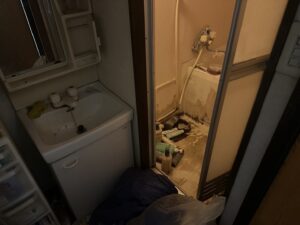 沖縄県北谷町2DKマンションO様のゴミ屋敷片付け事例
