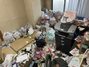 沖縄県西原町1KマンションN様のゴミ屋敷片付け事例