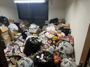 沖縄県与那原町2DK戸建てT様のゴミ屋敷片付け事例