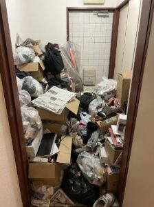 沖縄県八重瀬町2DK戸建てK様のゴミ屋敷片付け事例