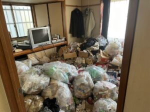 沖縄県粟国村2LDK戸建てU様のゴミ屋敷片付け事例