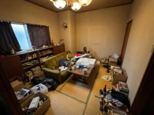 沖縄県北大東村1DKマンションS様のゴミ屋敷片付け事例