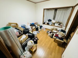 沖縄県北大東村2LDKアパートK様のゴミ屋敷片付け事例