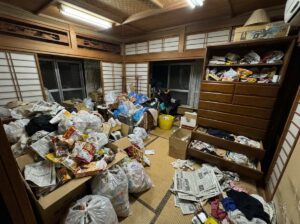 沖縄県伊平屋村1DKマンションH様のゴミ屋敷片付け事例