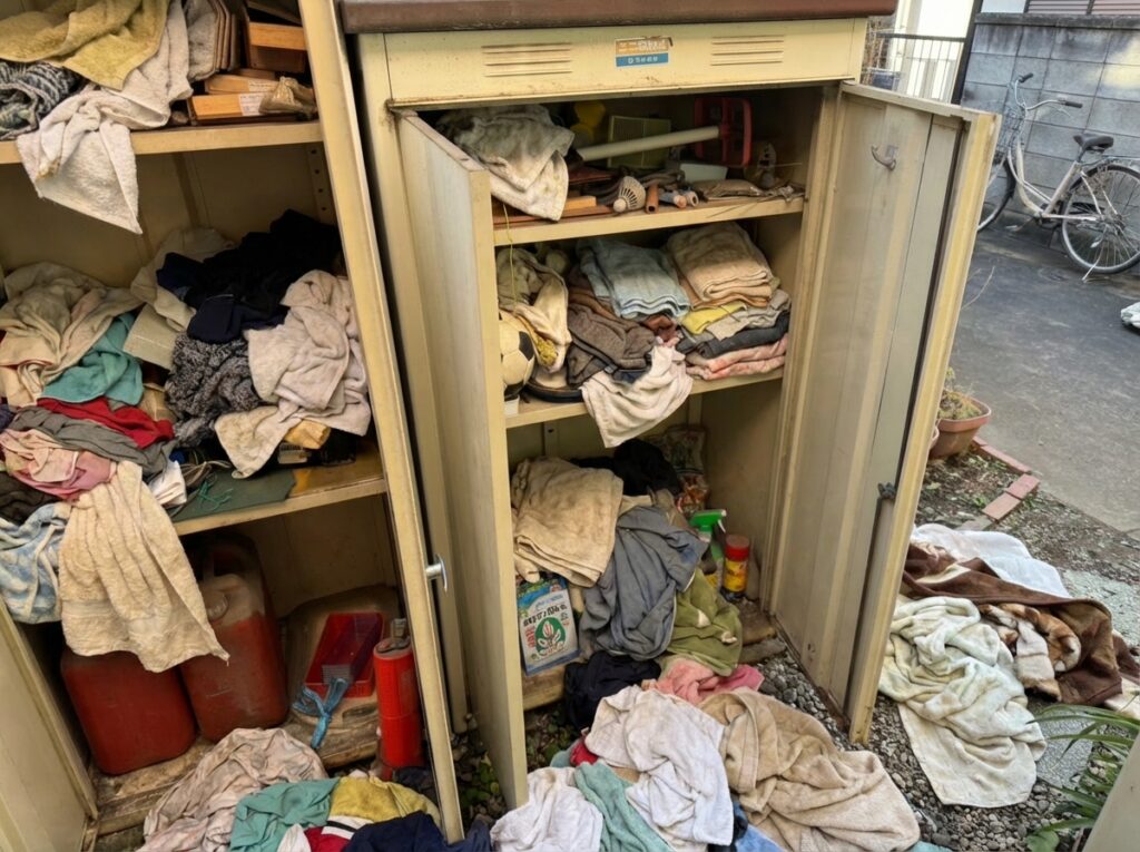 北海道札幌市厚別区3LDK以上戸建て（一軒家）S様のゴミ屋敷片付け事例 Before