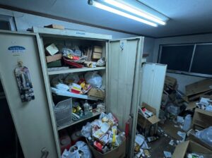 北海道小樽市1RアパートW様のゴミ屋敷片付け事例