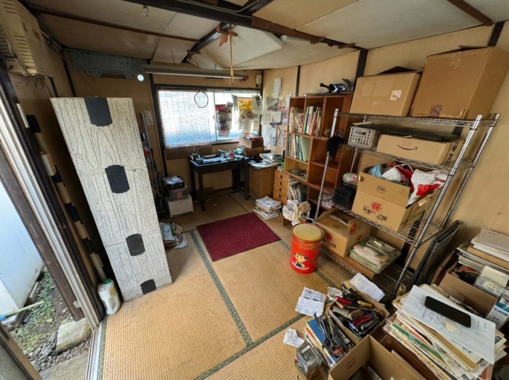 北海道帯広市1KアパートI様のゴミ屋敷片付け事例 Before