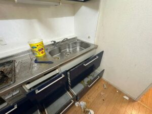 北海道江別市1DKアパートN様のゴミ屋敷片付け事例