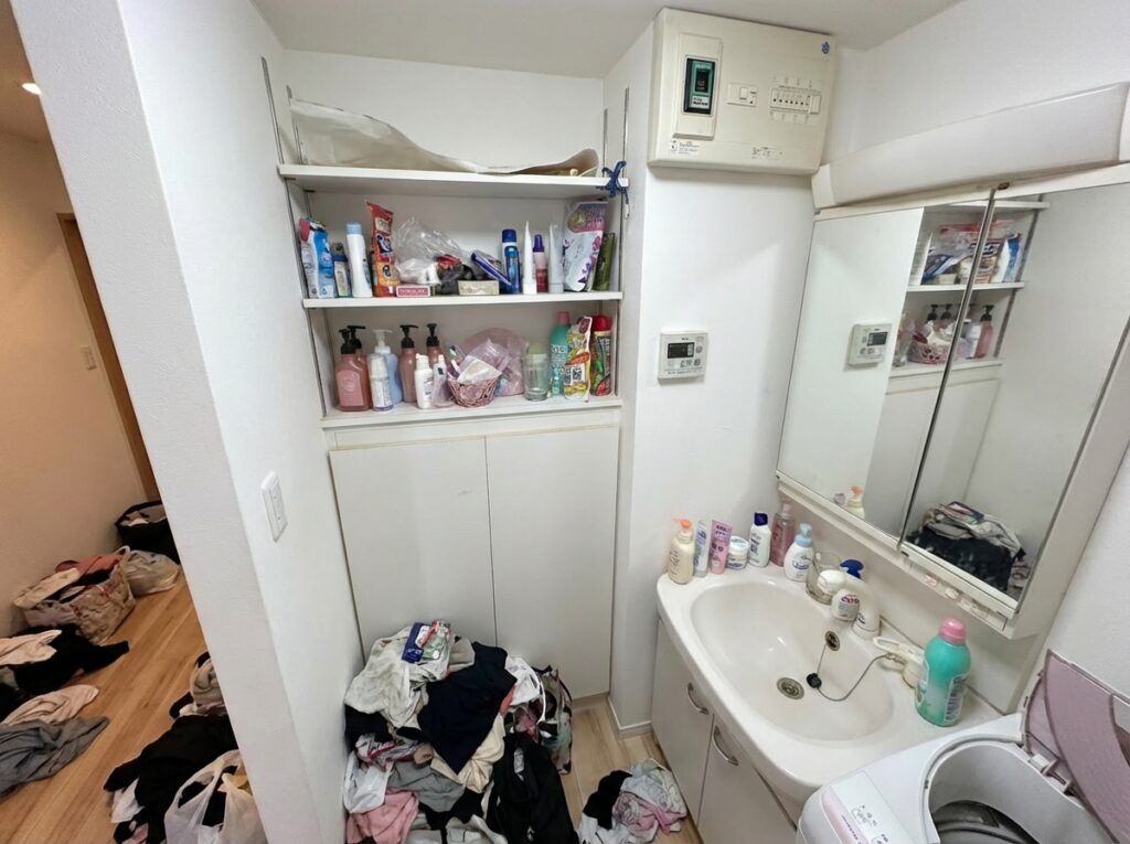 北海道名寄市2LDK店舗兼住宅O様のゴミ屋敷片付け事例 Before