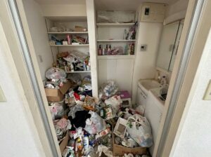 北海道三笠市4LDK二世帯住宅S様のゴミ屋敷片付け事例