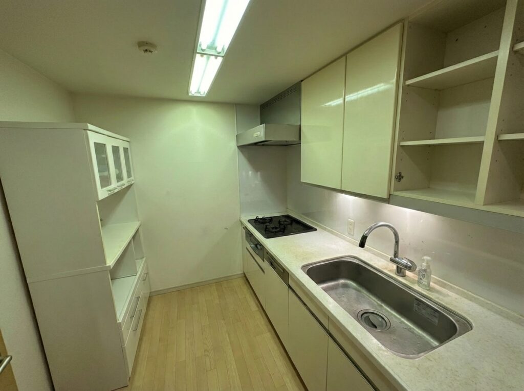 北海道歌志内市2DKマンションO様のゴミ屋敷片付け事例 After