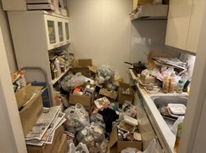 北海道深川市1RアパートI様のゴミ屋敷片付け事例