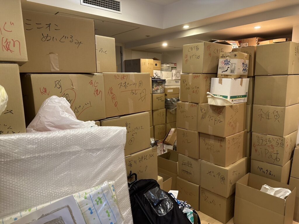 北海道伊達市2LDKマンションE様のゴミ屋敷片付け事例 Before