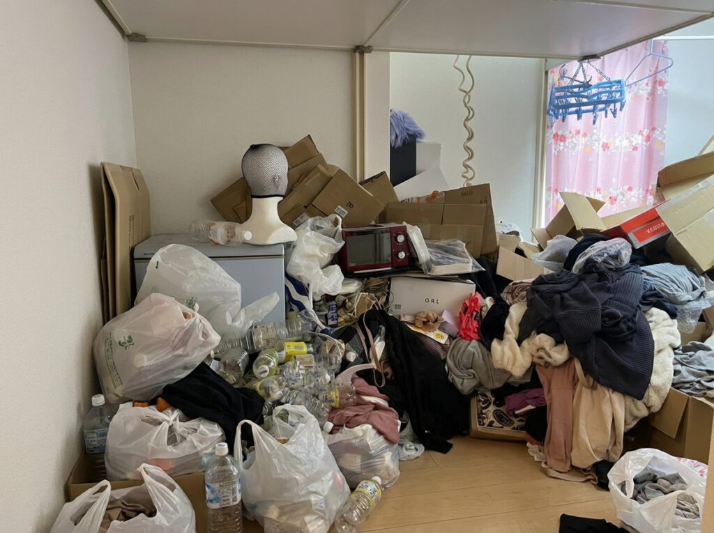 北海道松前町4LDK戸建て（一軒家）O様のゴミ屋敷片付け事例 Before