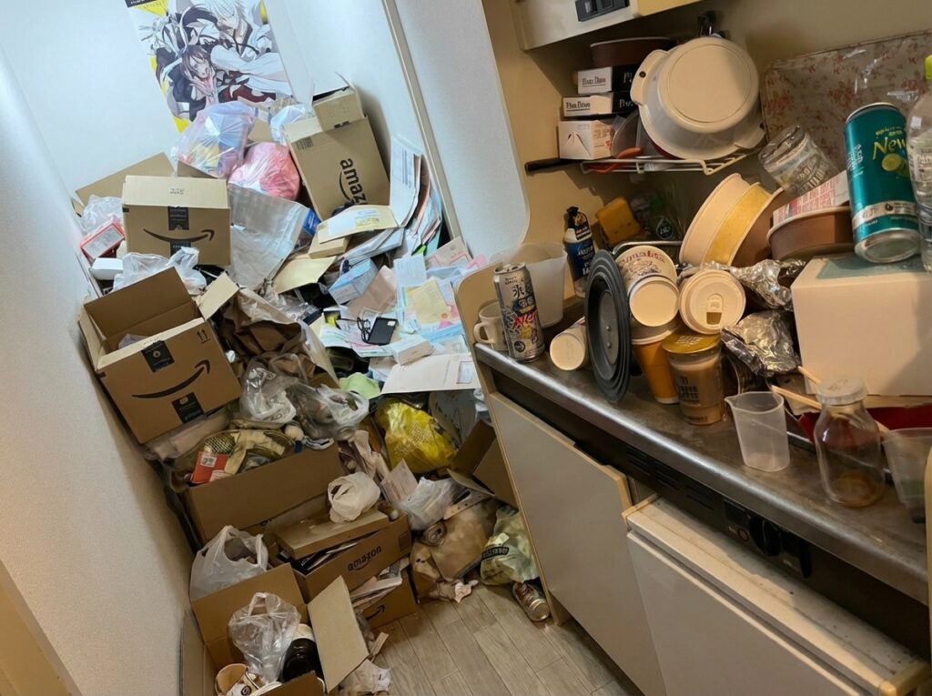 北海道奥尻町3LDK以上オフィス・事務所S様のゴミ屋敷片付け事例 Before