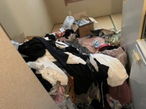 北海道寿都町1LDKマンションF様のゴミ屋敷片付け事例