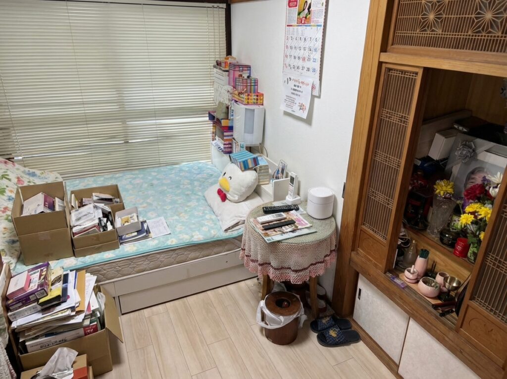 北海道喜茂別町1KマンションK様のゴミ屋敷片付け事例 Before