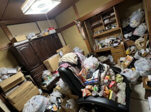 北海道共和町2LDKマンションK様のゴミ屋敷片付け事例
