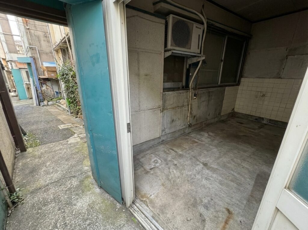 北海道神恵内村2LDKアパートS様のゴミ屋敷片付け事例 After