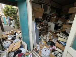 北海道神恵内村2LDKアパートS様のゴミ屋敷片付け事例