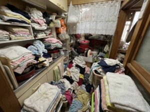 北海道積丹町4LDK店舗兼住宅I様のゴミ屋敷片付け事例