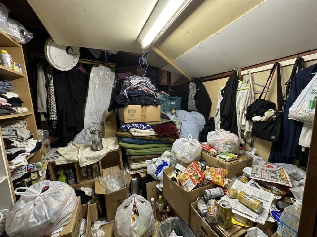北海道妹背牛町2LDK戸建て（一軒家）F様のゴミ屋敷片付け事例 Before