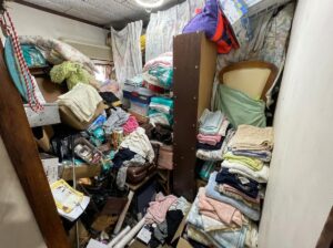 北海道上川町1KアパートH様のゴミ屋敷片付け事例
