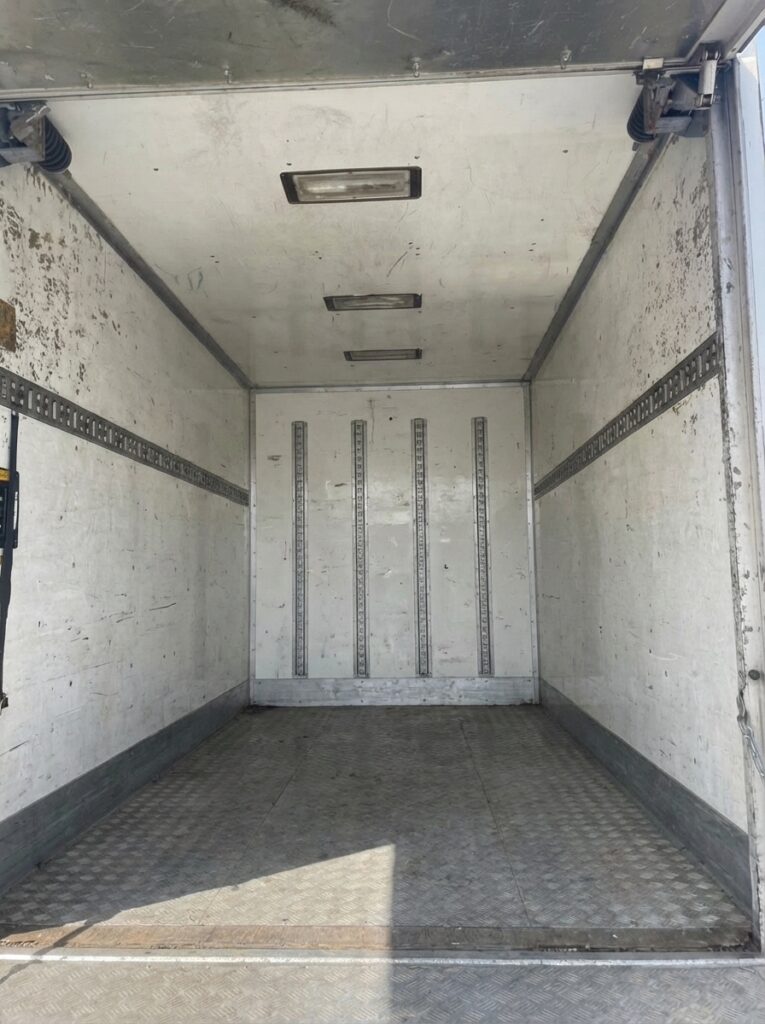 北海道幌加内町1KマンションT様のゴミ屋敷片付け事例 After