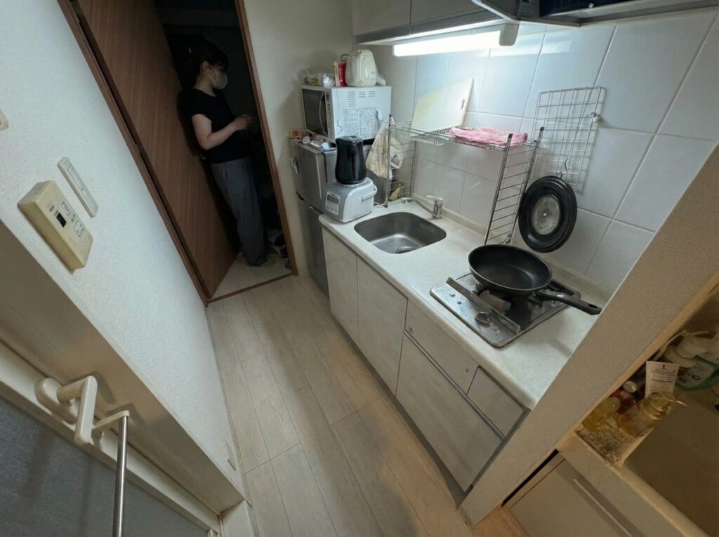ゴミ屋敷片付け｜島根県安来市1R（ワンルーム）アパートＴ.Ｅ様の作業事例 After