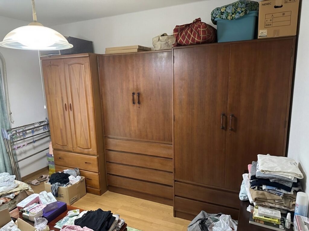 北海道美幌町1KアパートS様のゴミ屋敷片付け事例 Before