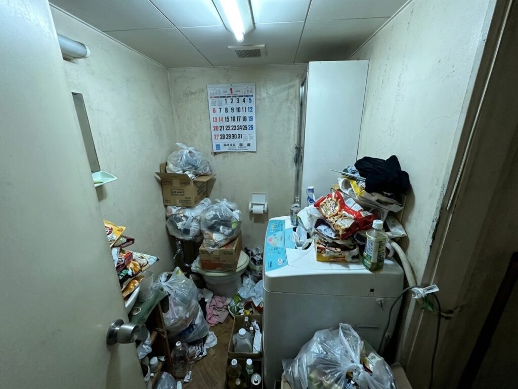 北海道清里町5LDK以上戸建て（一軒家）I様のゴミ屋敷片付け事例 Before