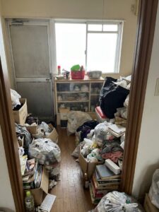 北海道厚真町4LDK二世帯住宅Y様のゴミ屋敷片付け事例