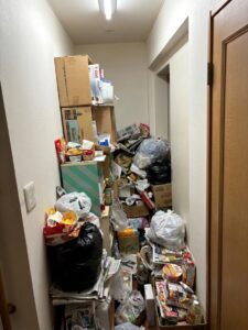 北海道壮瞥町1KマンションI様のゴミ屋敷片付け事例