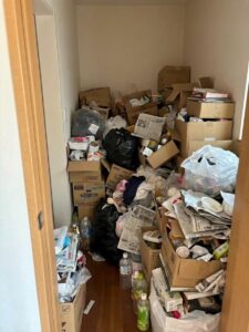 北海道壮瞥町3LDK以上マンションE様のゴミ屋敷片付け事例